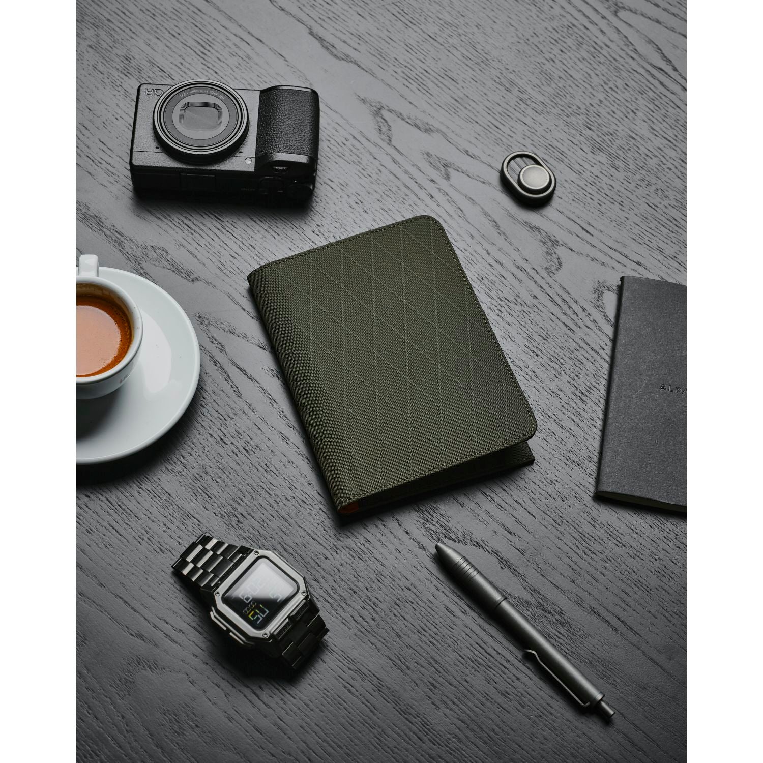 ALPAKA ARK Bifold Passport Wallet (SA)
