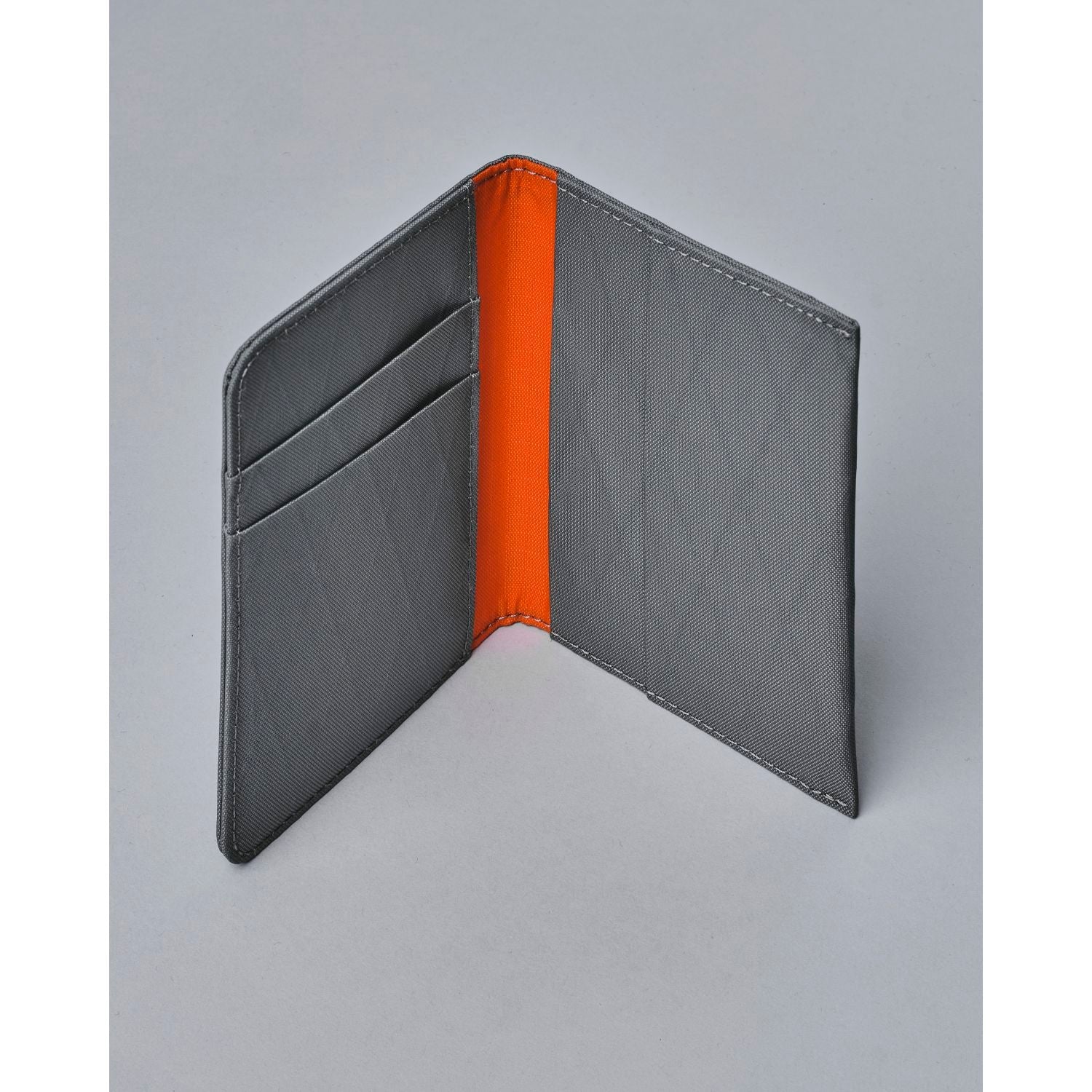 ALPAKA ARK Bifold Wallet