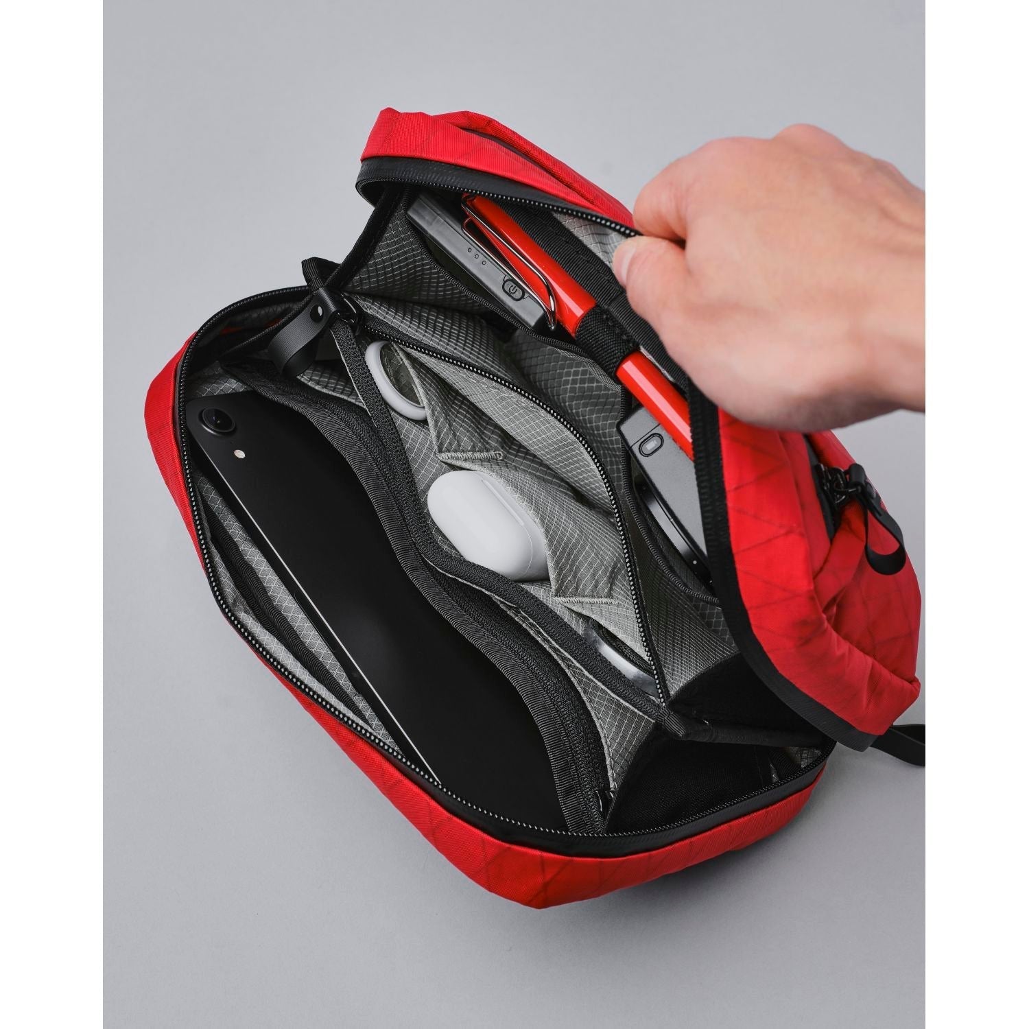ALPAKA Elements Tech Case Sling (SA)