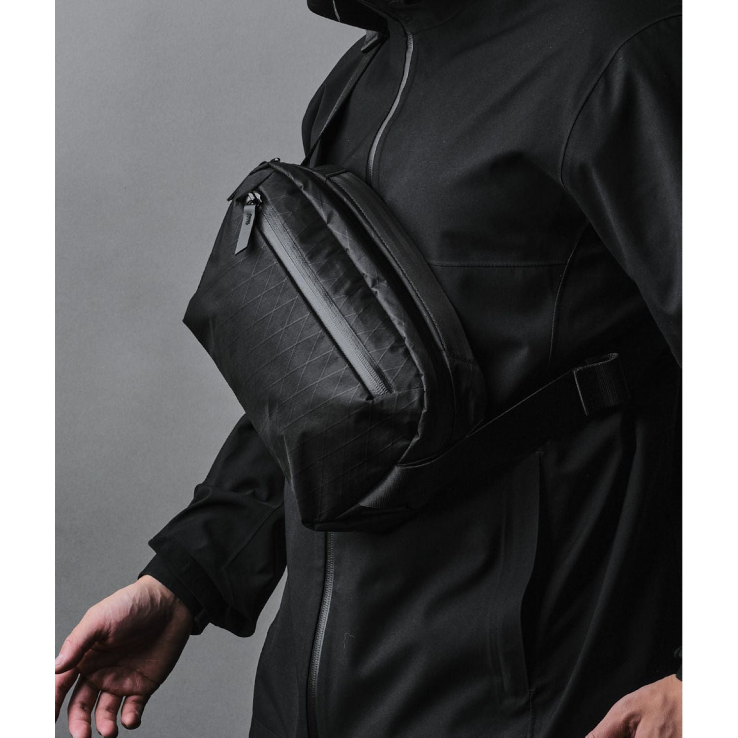 Buy ALPAKA Go Sling Mini V2 in Singapore & Malaysia - The Wallet Shop