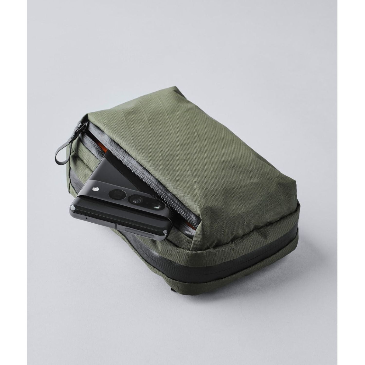 ALPAKA Metro Sling (X-Pac)