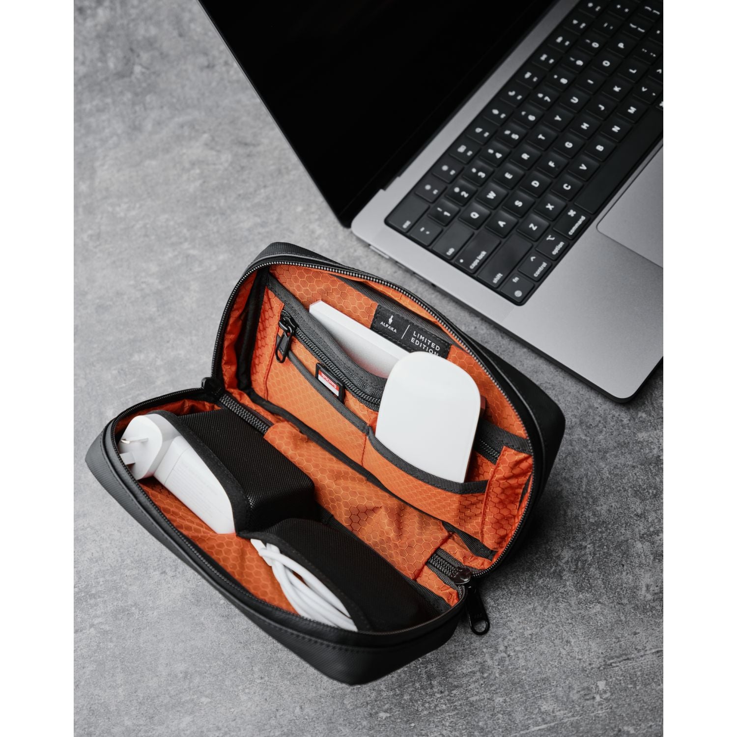 ALPAKA Tech Kit