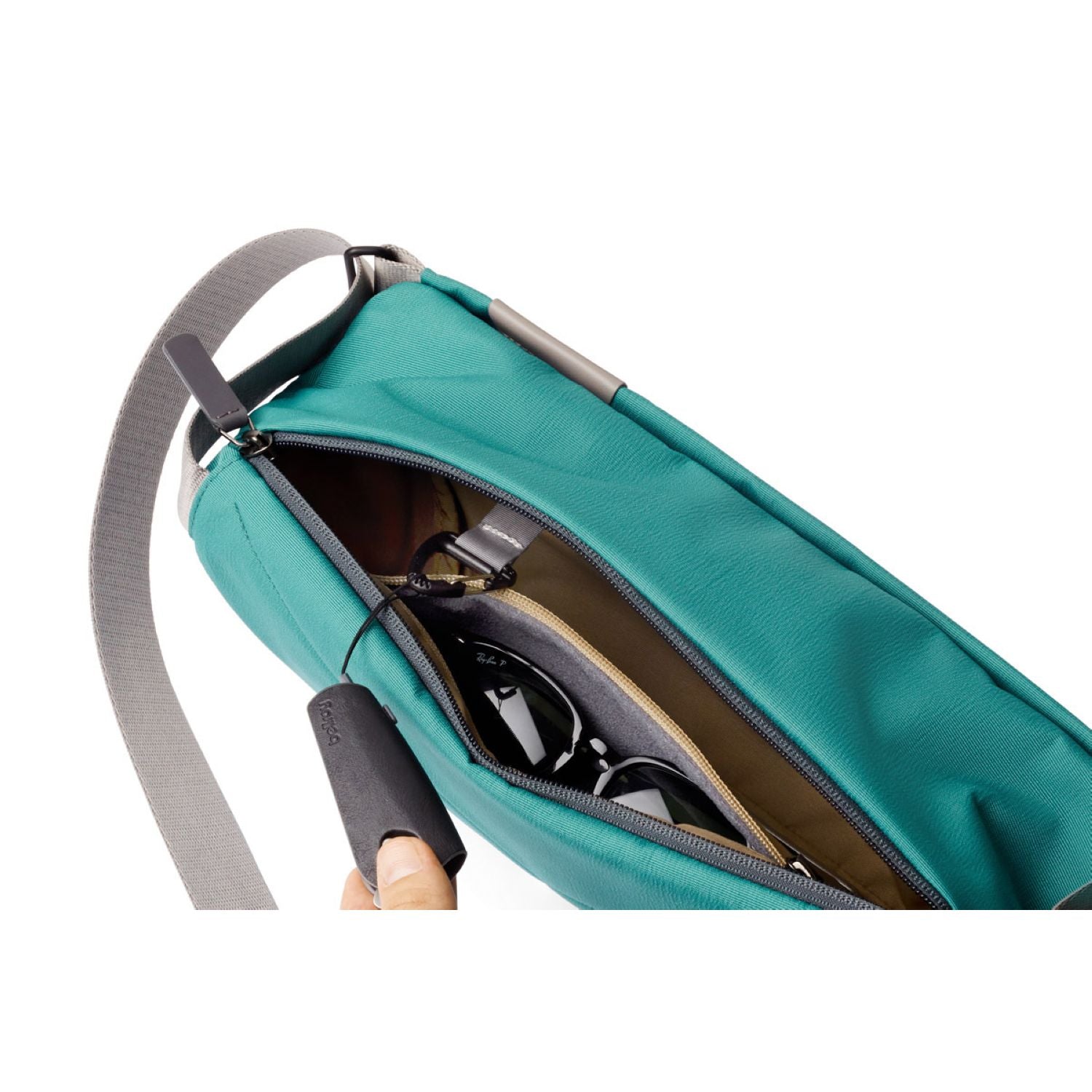 Bellroy Sling (SA)
