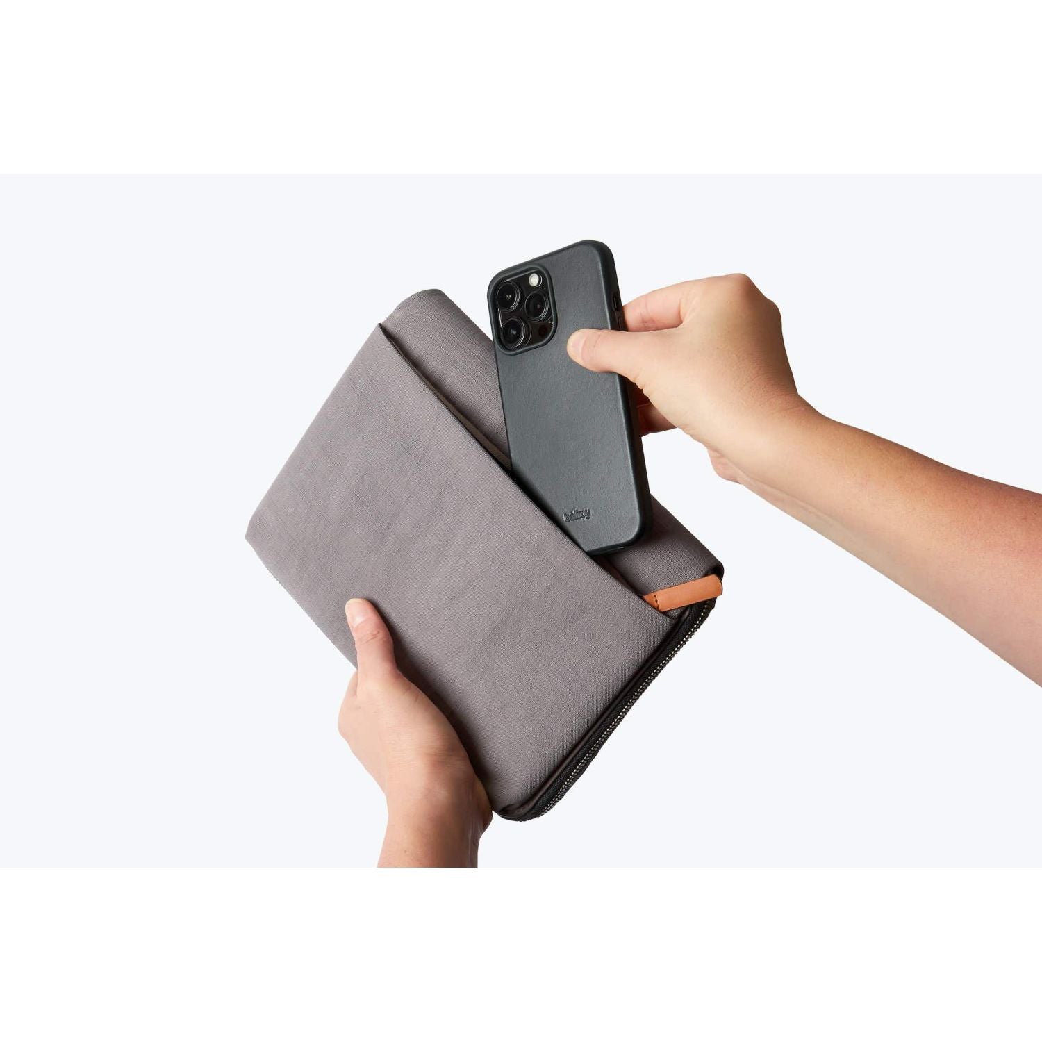 Bellroy Tokyo Folio 8"