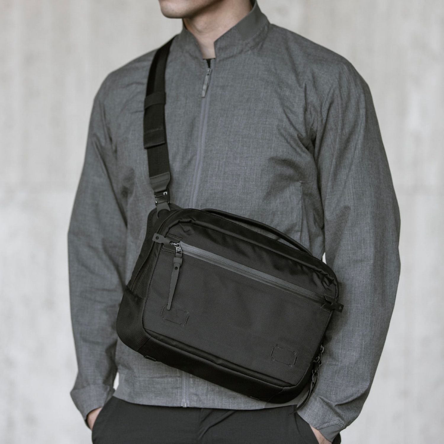 Black Ember 11" Tablet Grip Sling Bag 8L (SA)