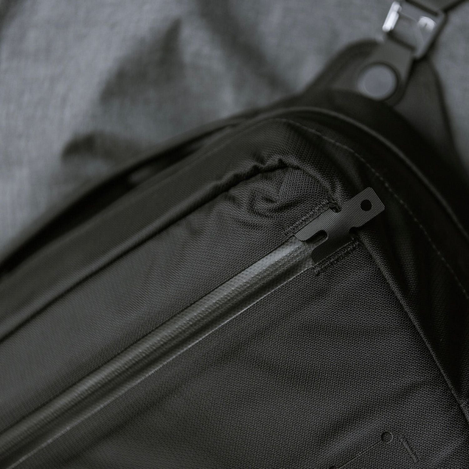 Black Ember 11" Tablet Grip Sling Bag 8L (SA)