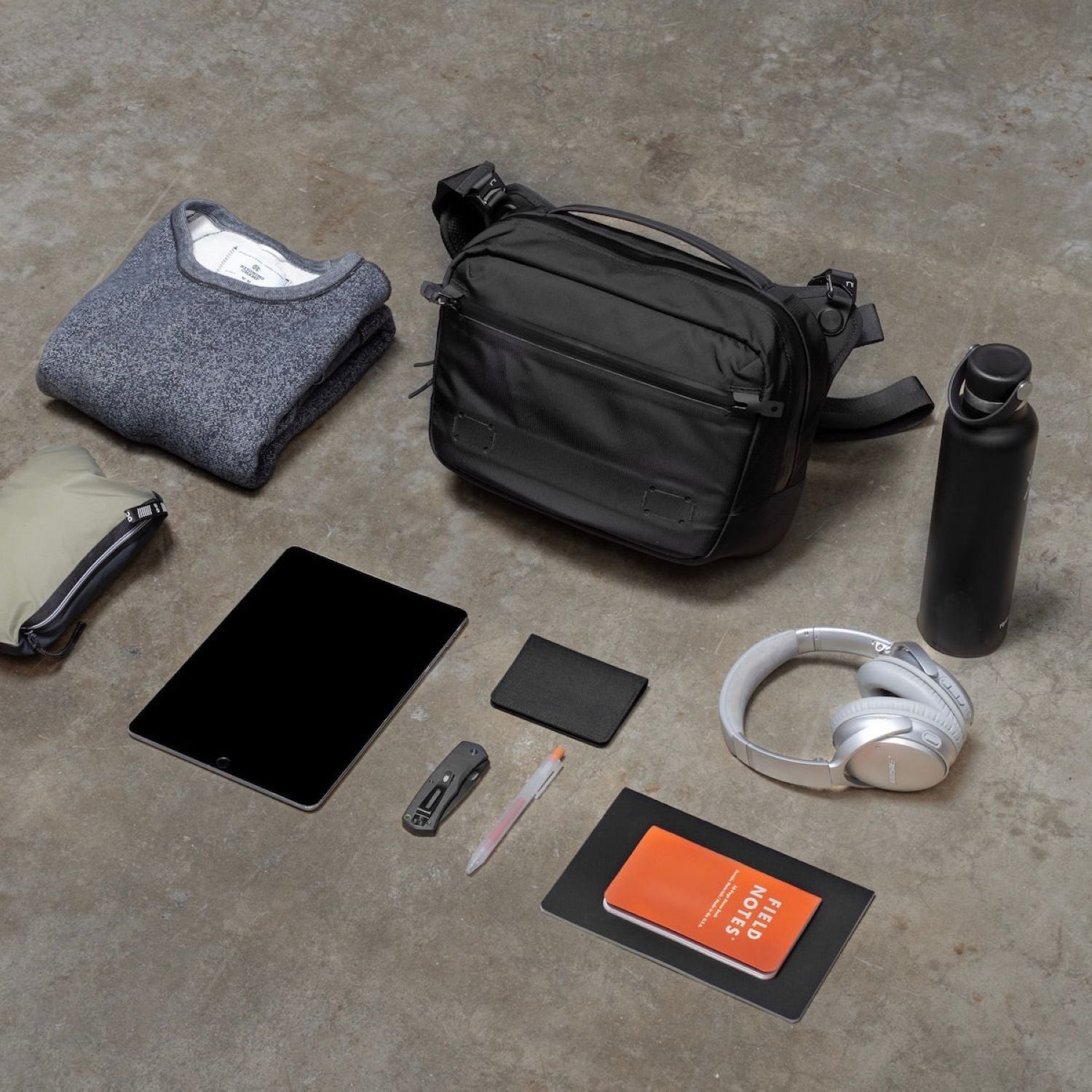 Black Ember 11" Tablet Grip Sling Bag 8L (SA)