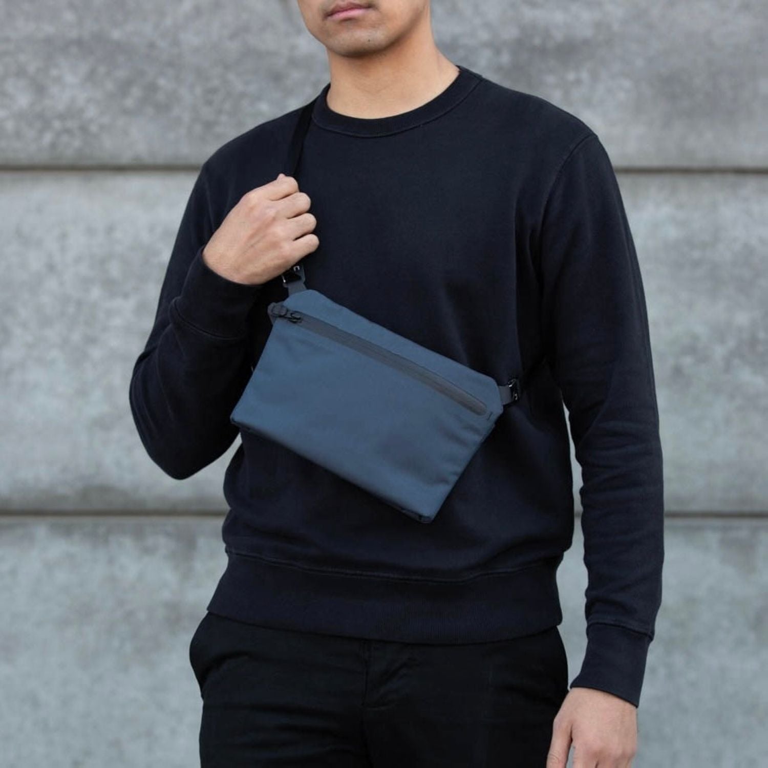 Black Ember Sacoche_01 Sling Bag 10.5” (SA)