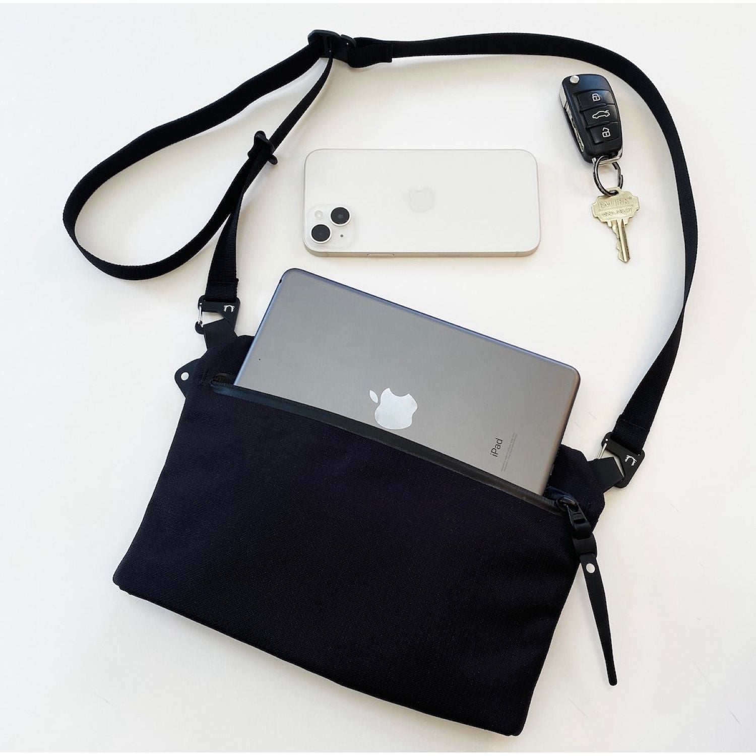 Black Ember Sacoche_01 Sling Bag 10.5” (SA)