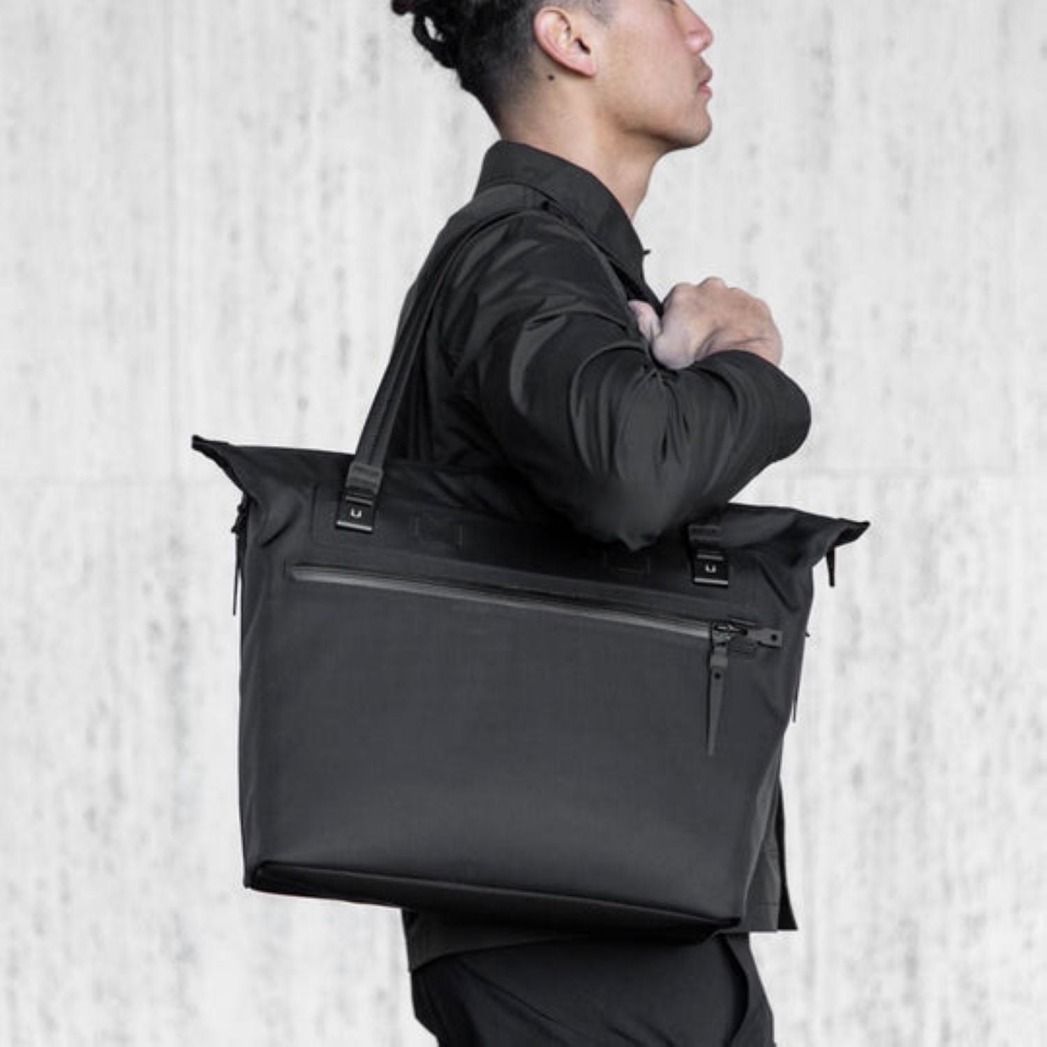Black Ember Wpt 17" Laptop Tote Embertex Pfas Free 20L