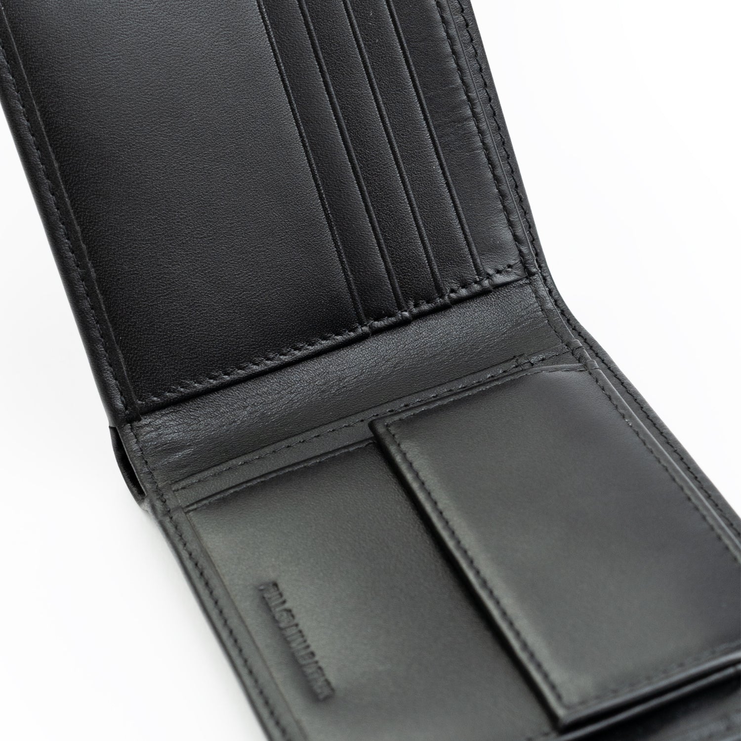 Crossing Sydney Bi-Fold Leather Wallet With Coin Pocket