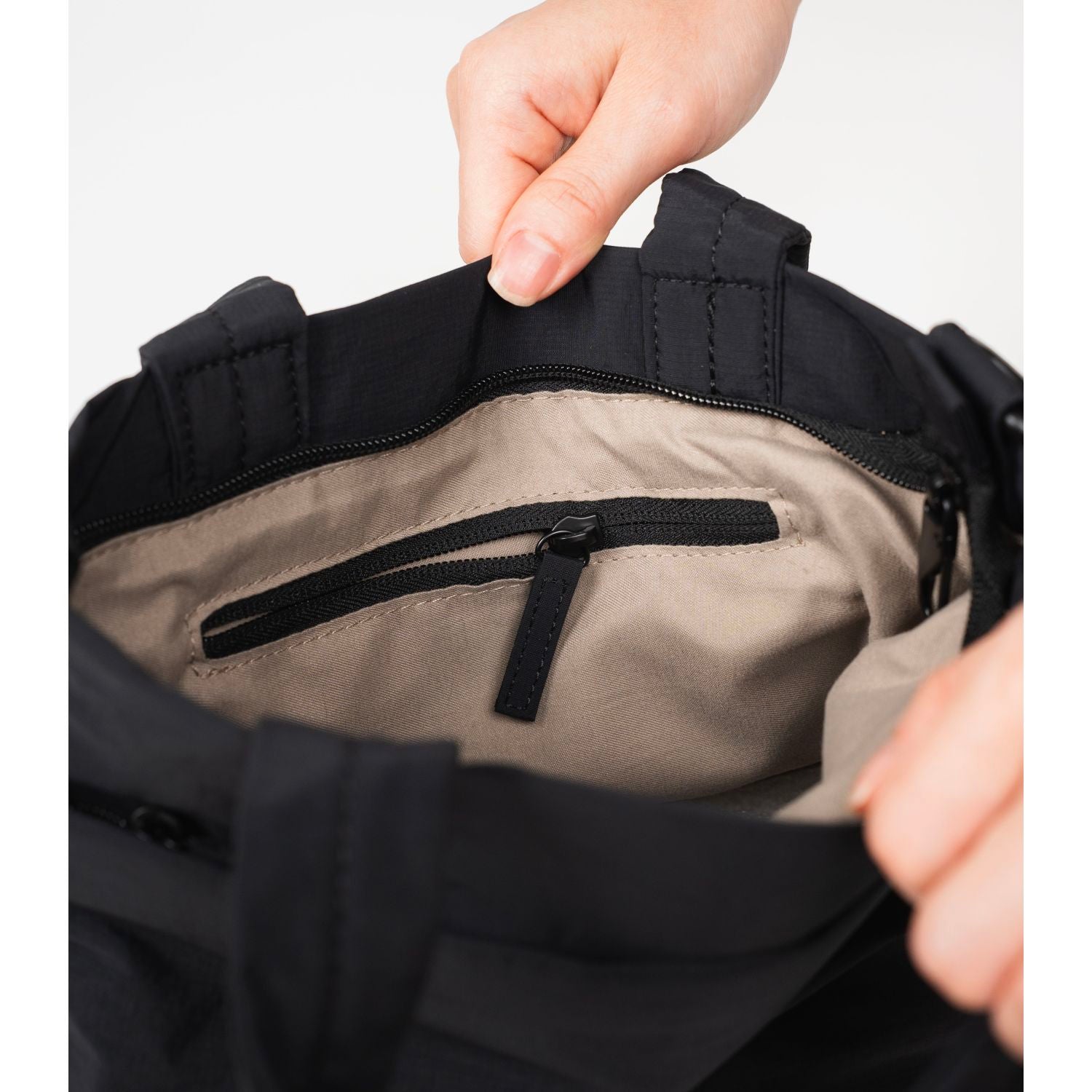 Crossing Jill Anti-Theft RFID Dual Carry Crossbody Bag V2