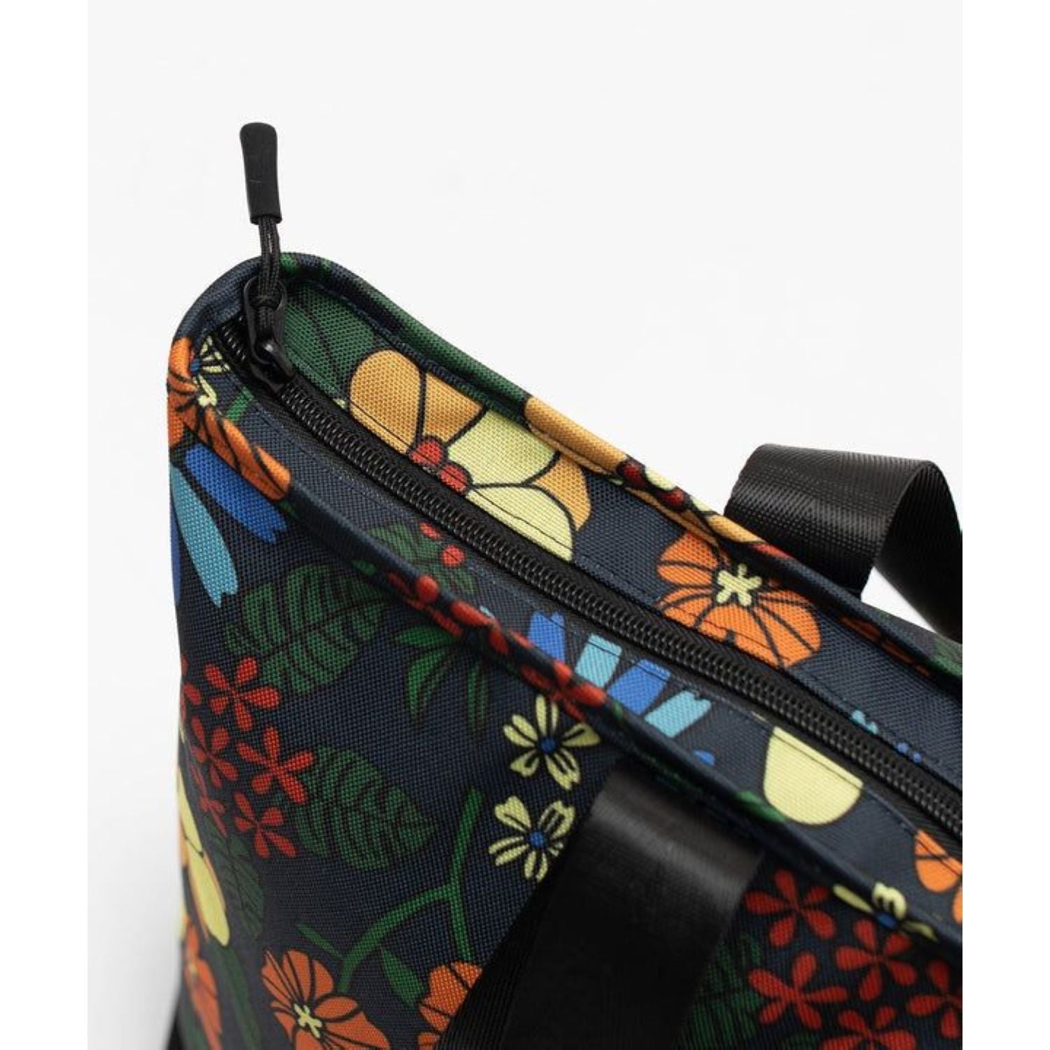 KiU Water Repellent 600D Tote Bag 18L (SA)