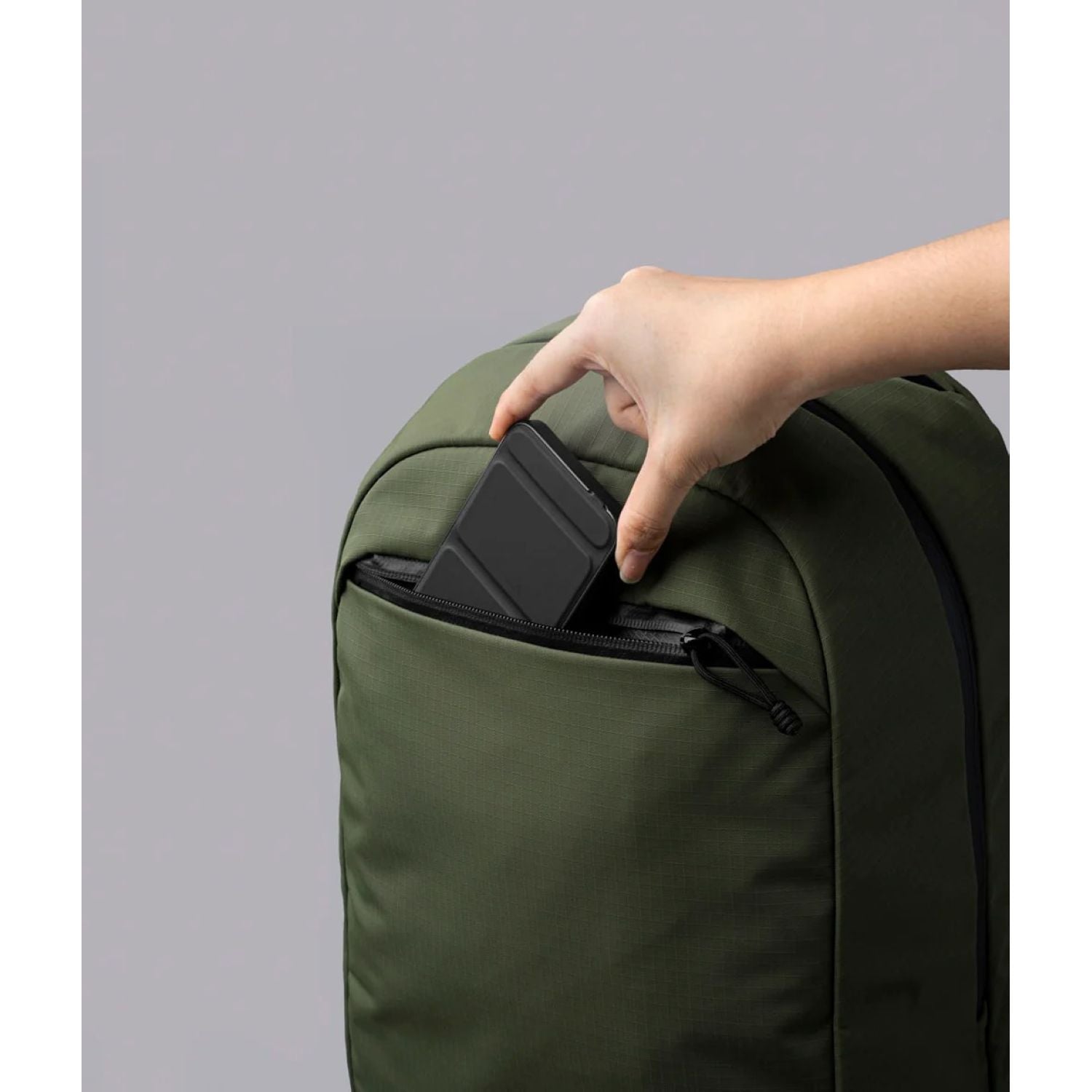 ALPAKA Aero Backpack Lite 16L