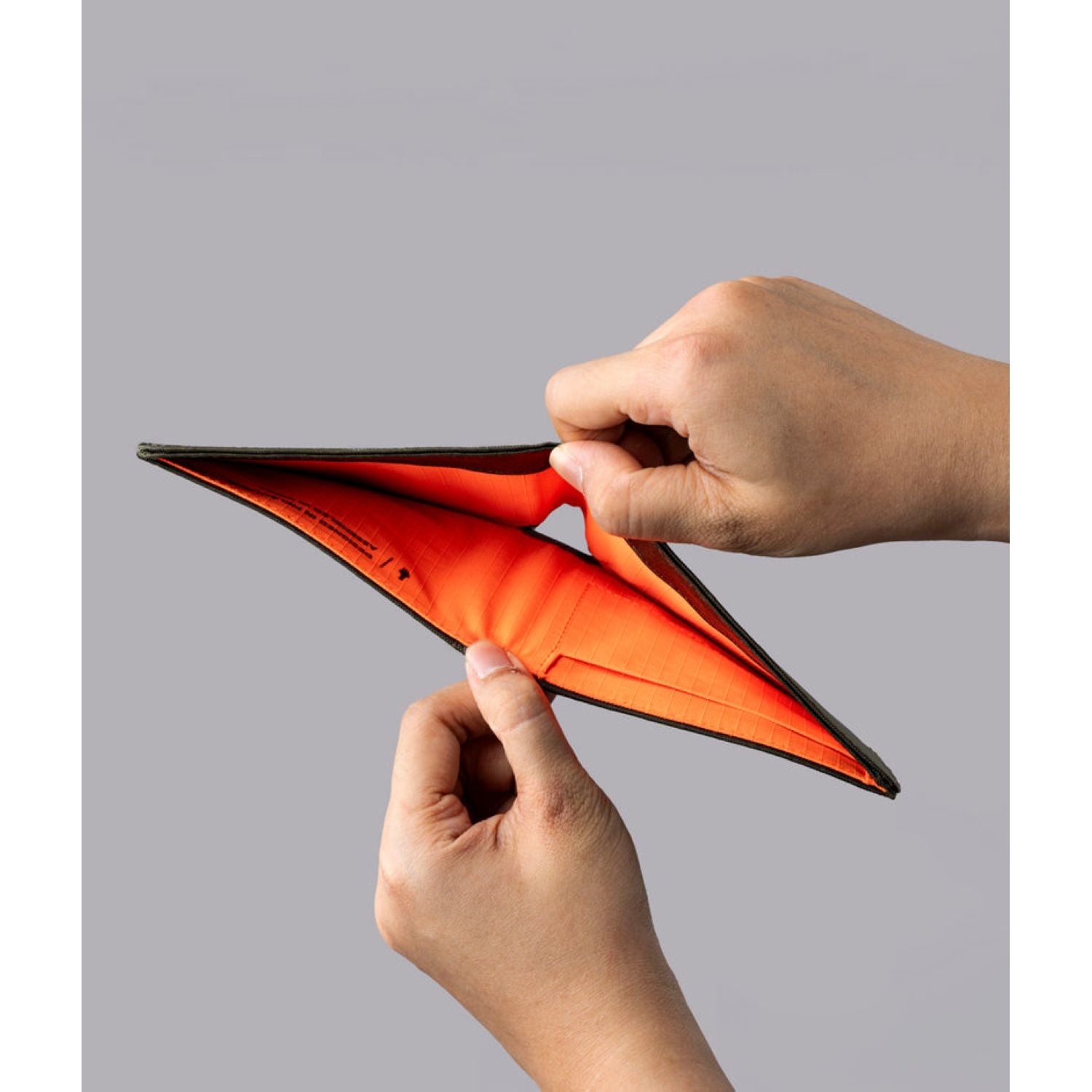 ALPAKA ARK Classic Wallet