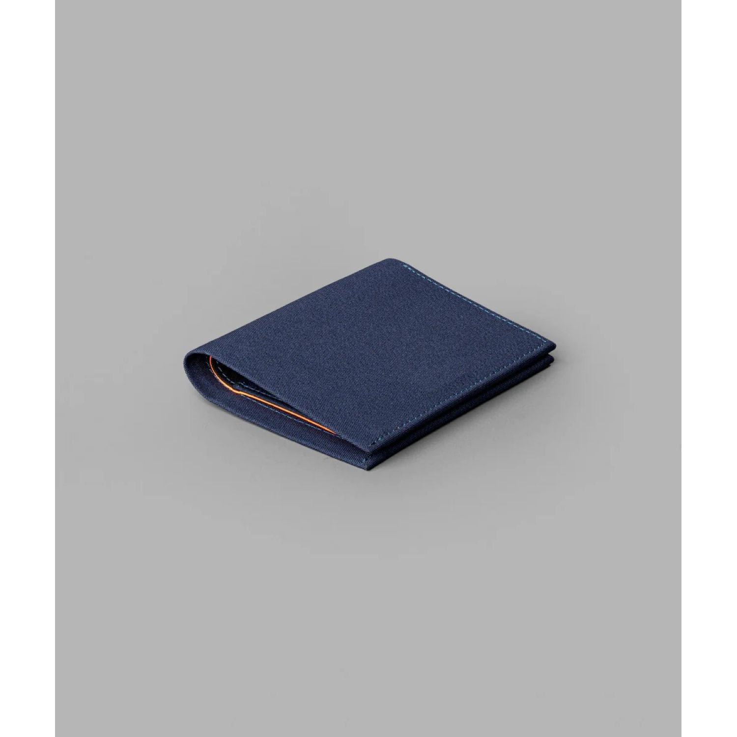 ALPAKA Bifold Cash Wallet