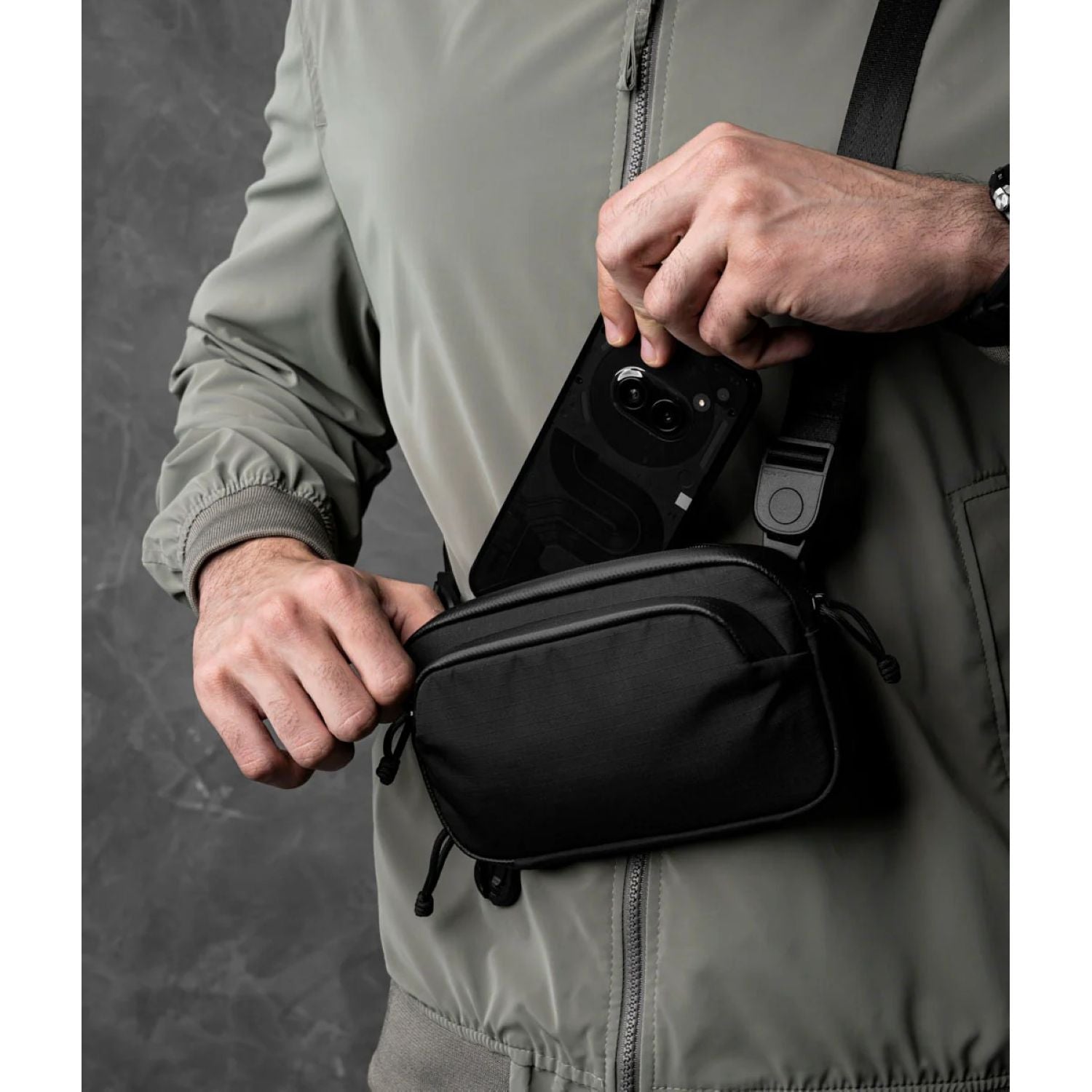 ALPAKA Bravo Passport Pouch