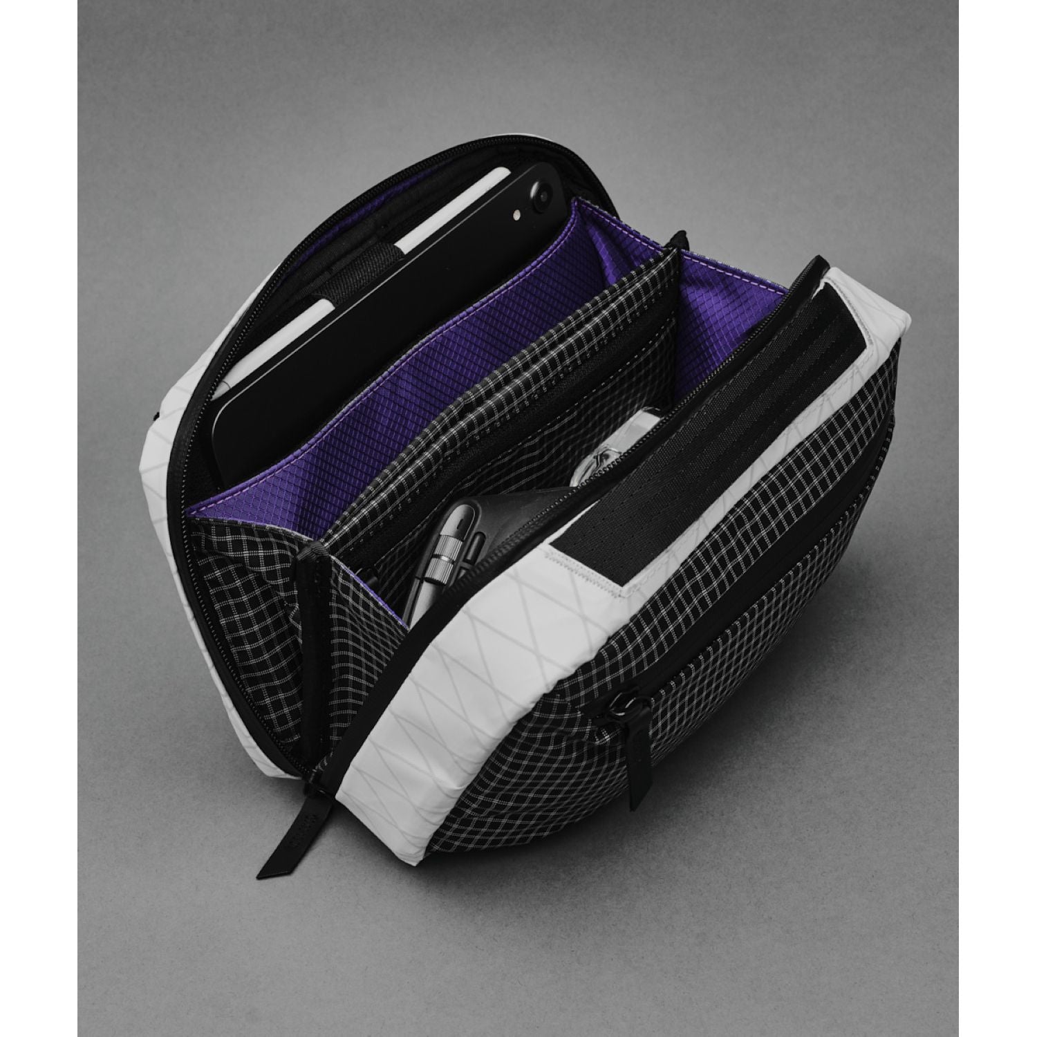 ALPAKA Elements Tech Case Max (SA)