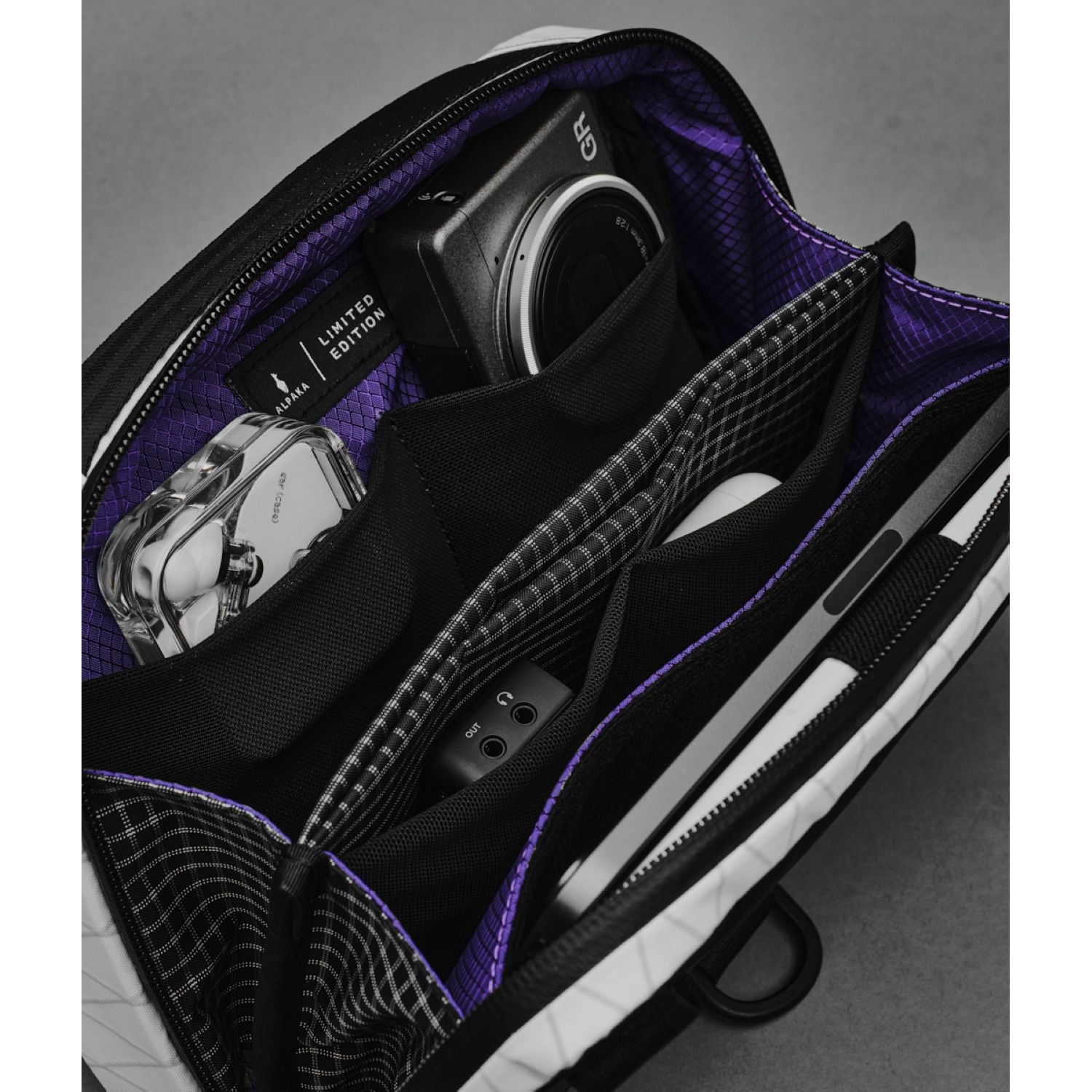 ALPAKA Elements Tech Case Max (SA)