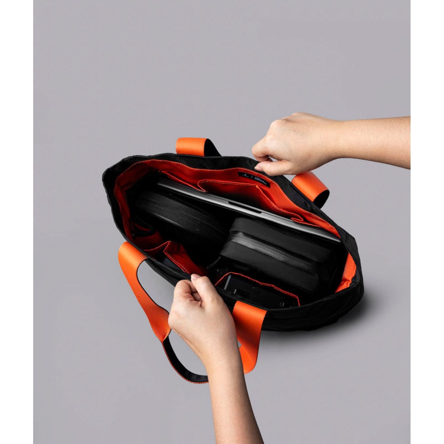 ALPAKA Elements Tote Bag (M)