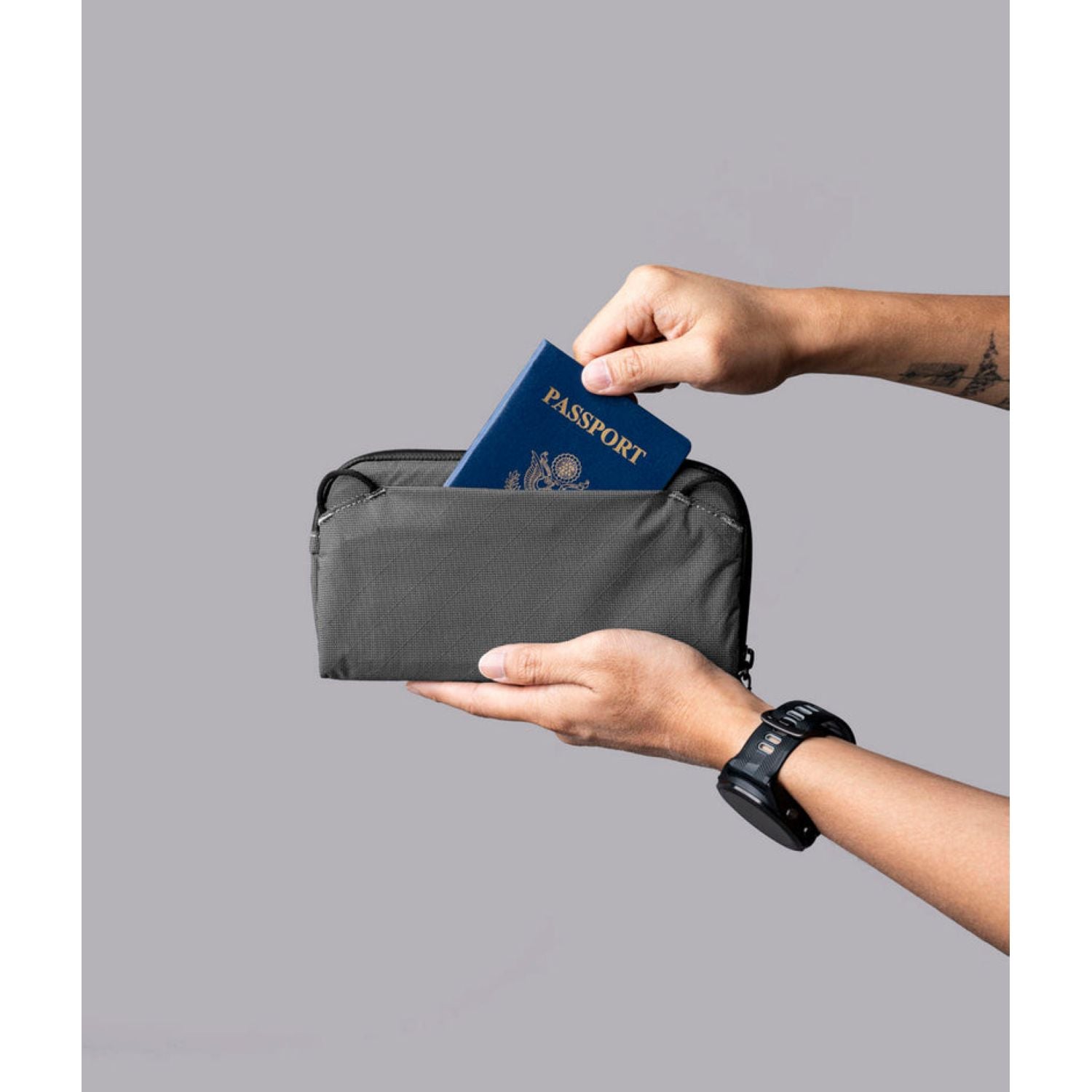 ALPAKA Flight Pouch