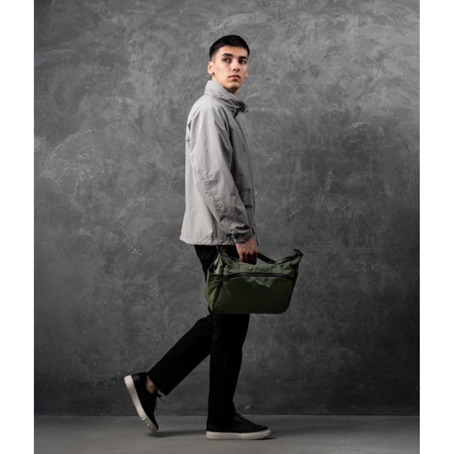 ALPAKA Flight Satchel