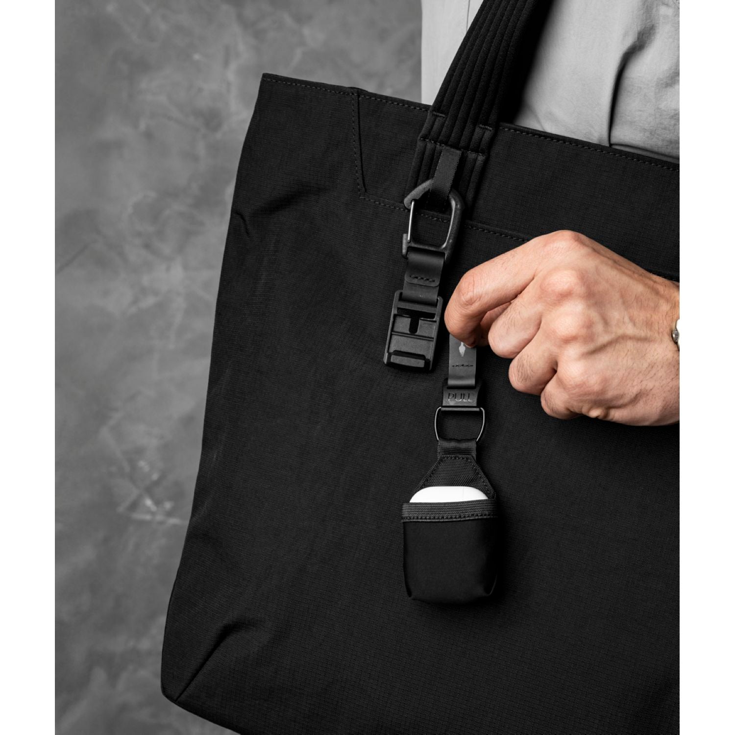 ALPAKA Flight Tote Bag (L)