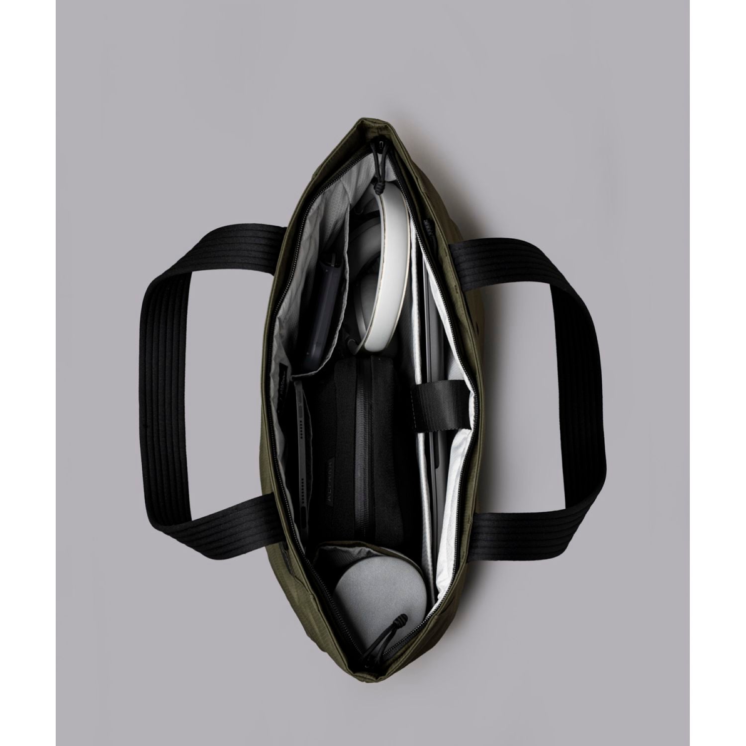 ALPAKA Flight Tote Bag (L)