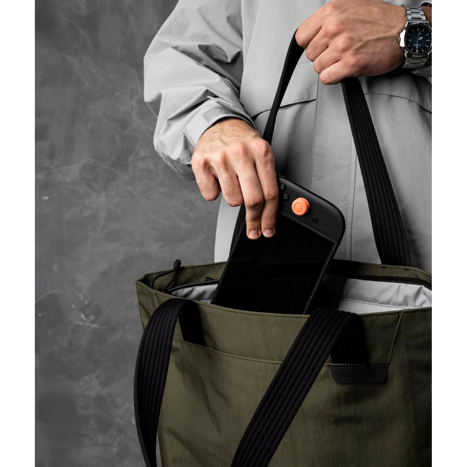 ALPAKA Flight Tote Bag (L)