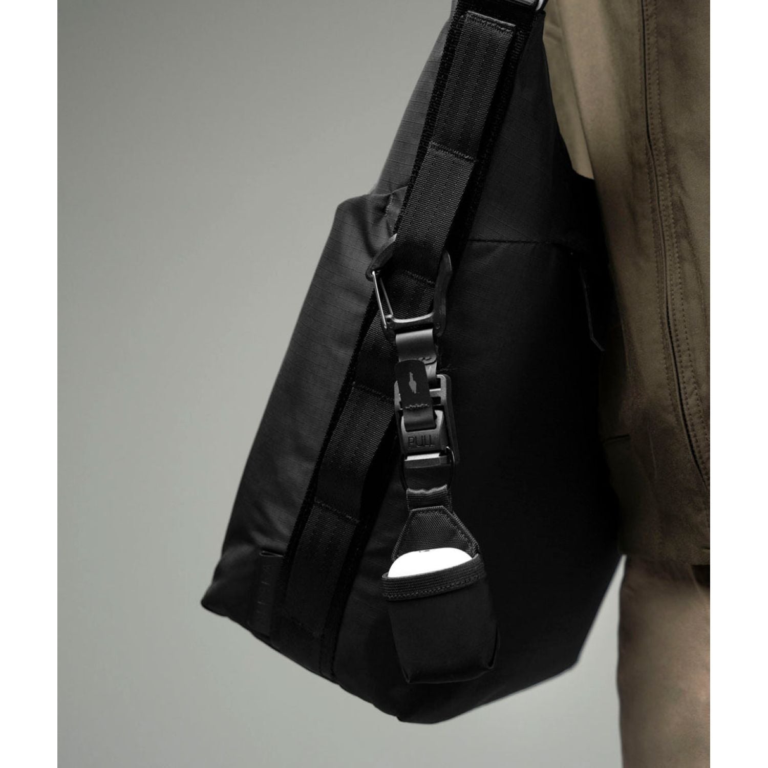 ALPAKA Flow Satchel 10L