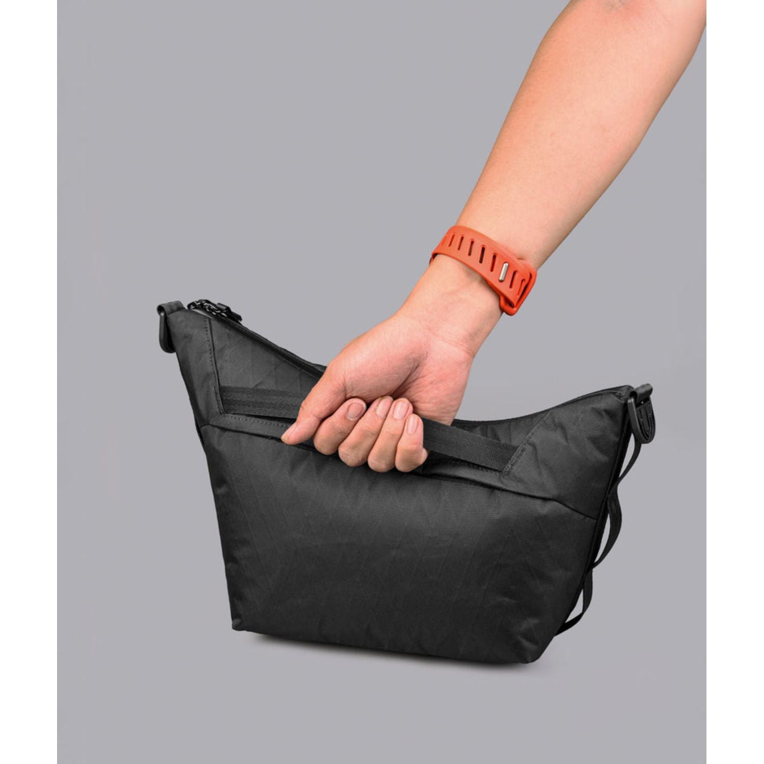 ALPAKA Flow Satchel 4L