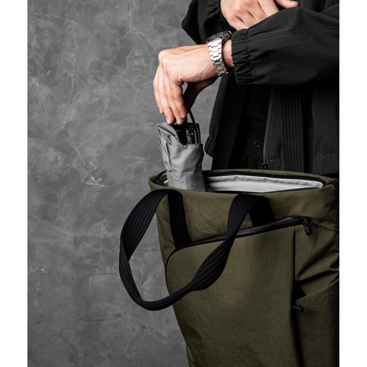 ALPAKA Flow Tote Pack