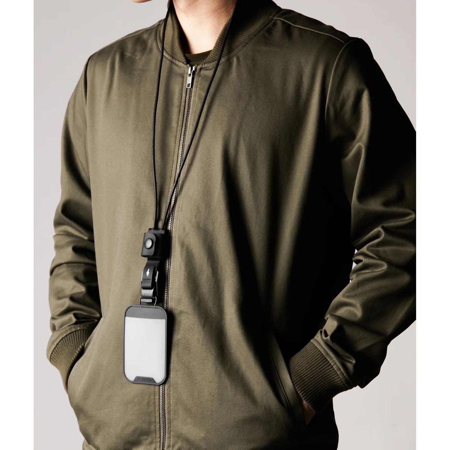 ALPAKA Hub USB-C Lanyard