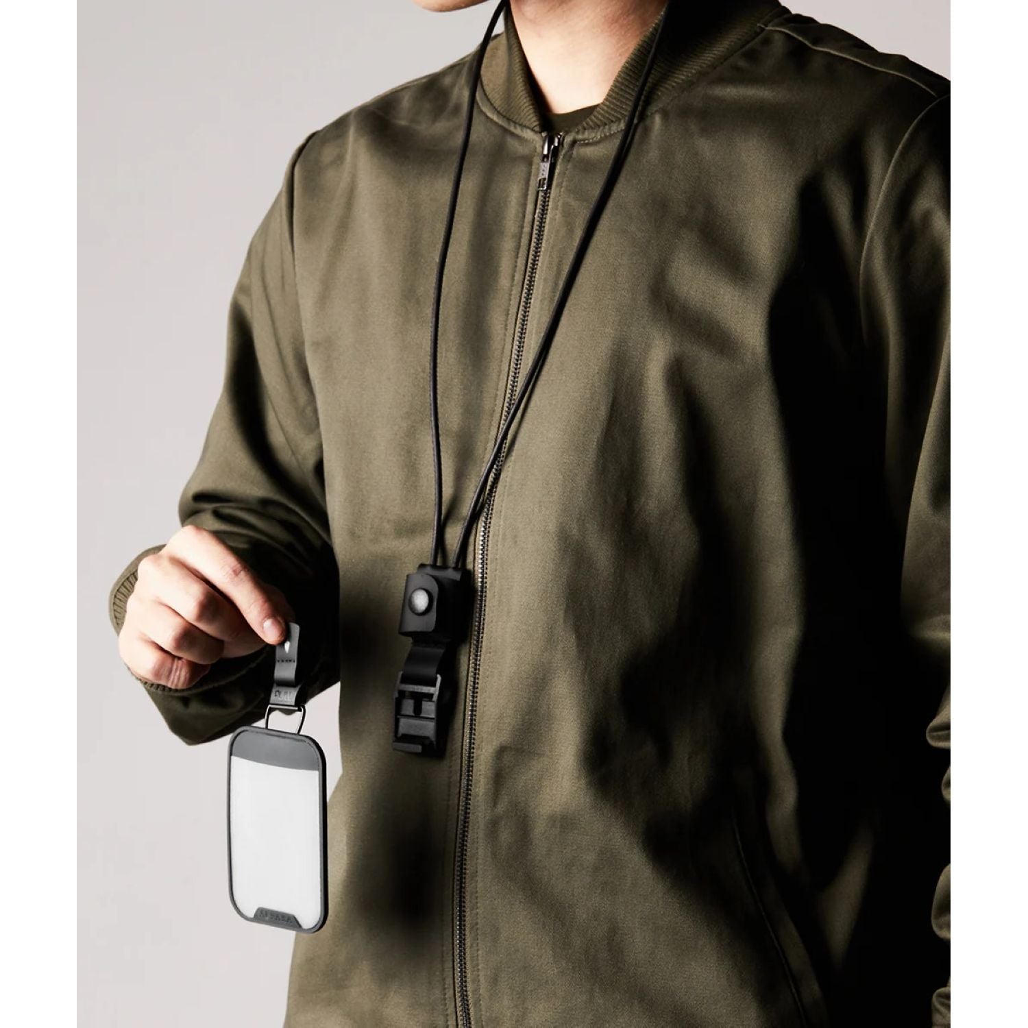 ALPAKA Hub USB-C Lanyard