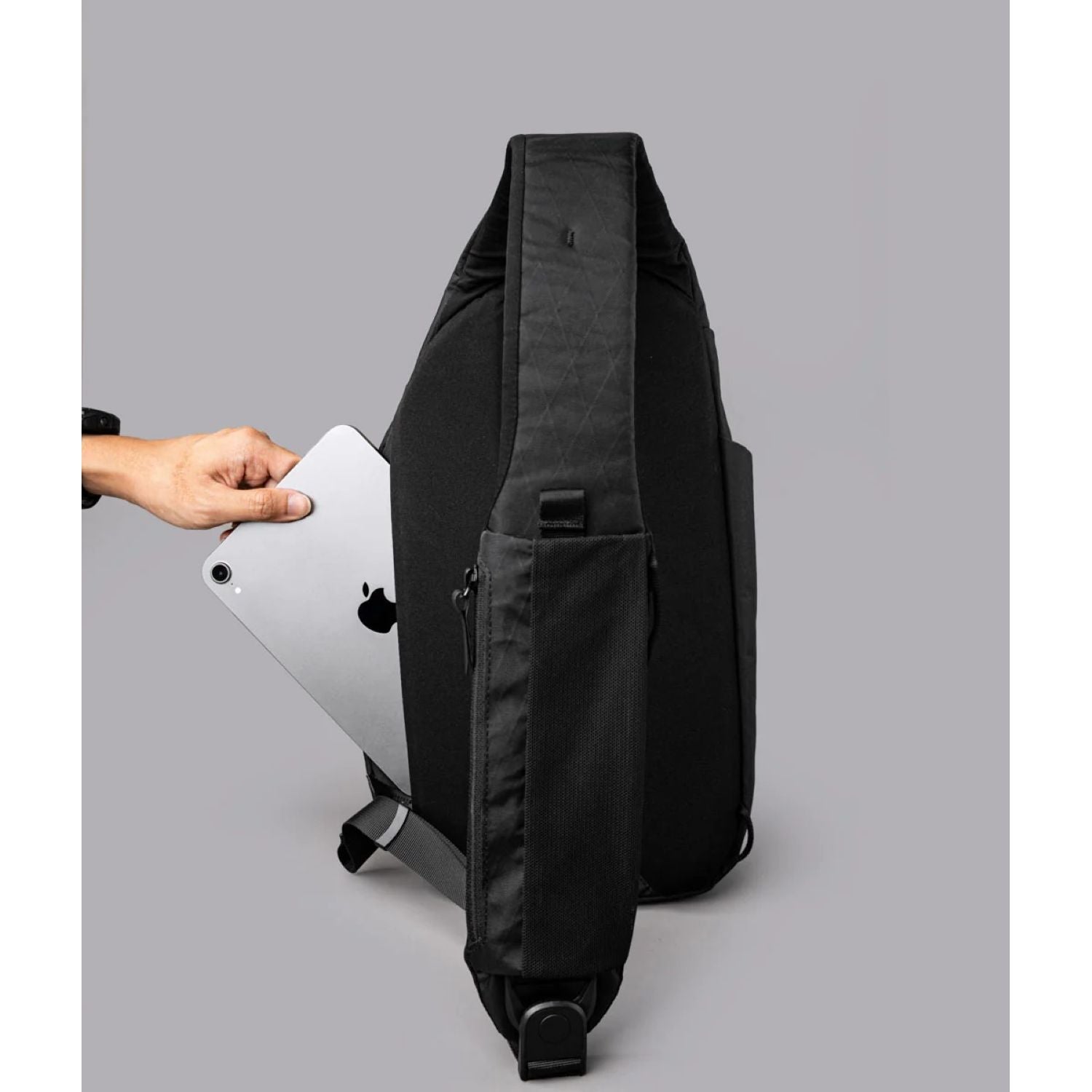 ALPAKA Metro Crossbody Left Shoulder