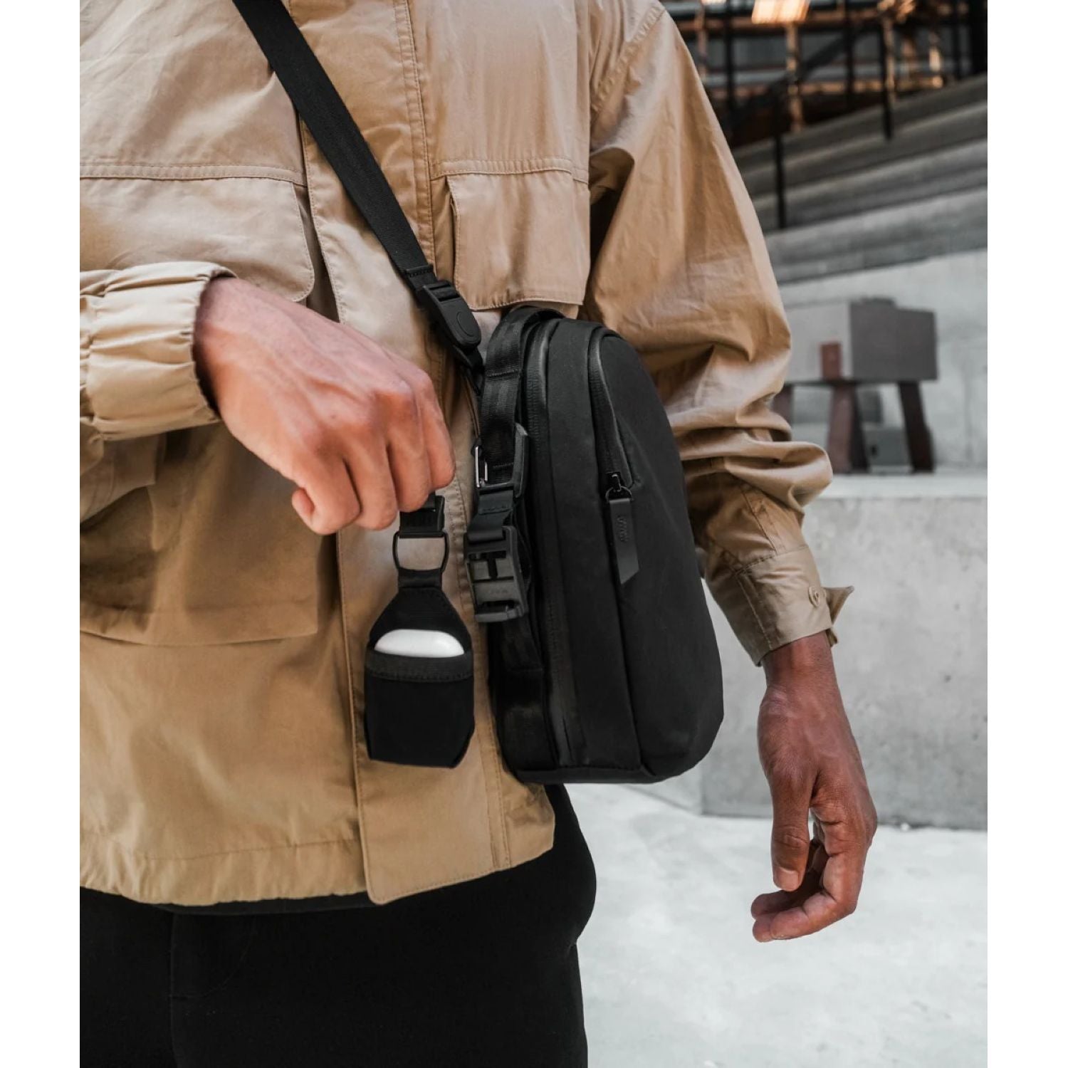 ALPAKA Metro Sling Max