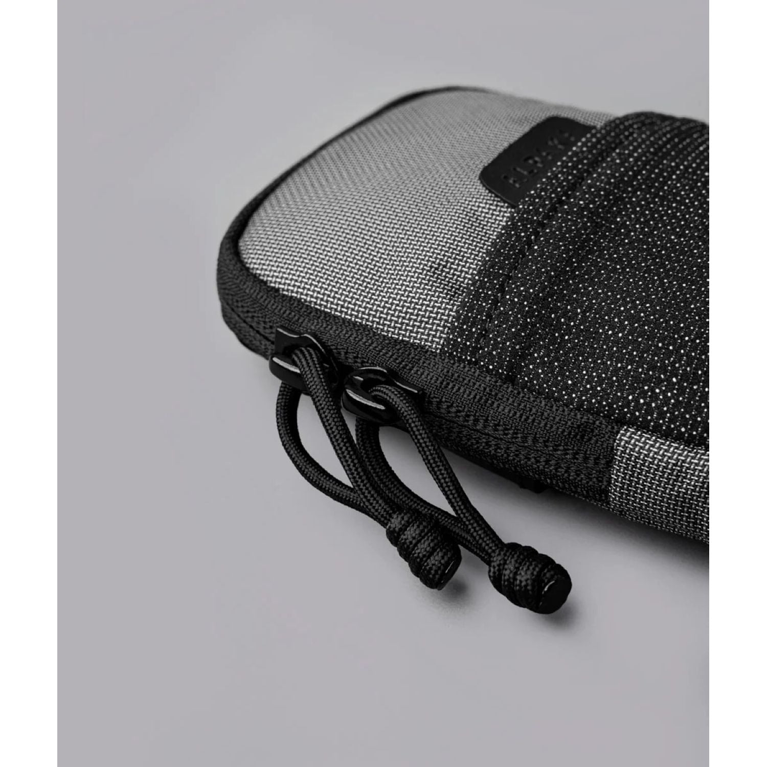 ALPAKA Modular Shoulder Pocket Slim