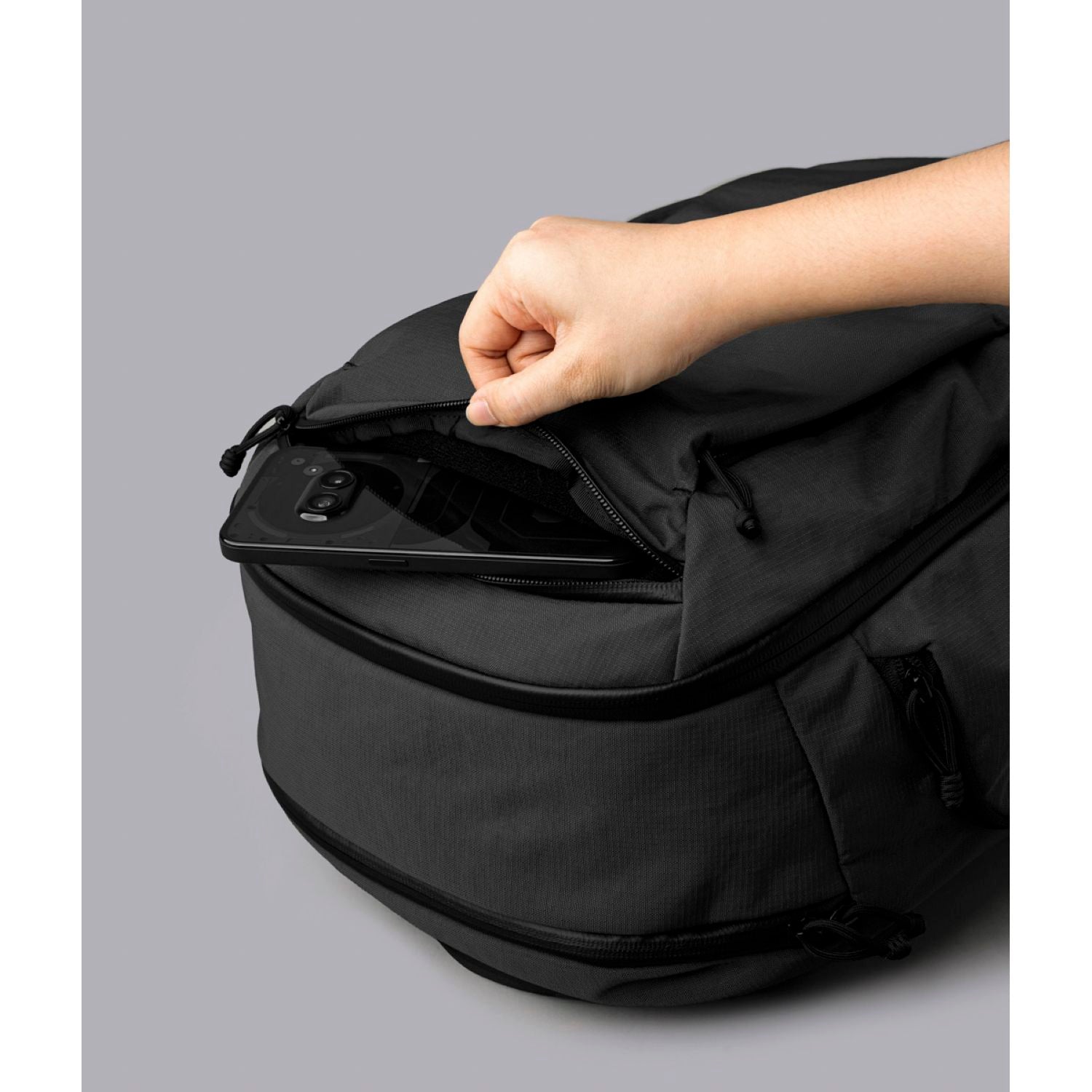 [PRE-ORDER] ALPAKA Traverse Backpack 30L