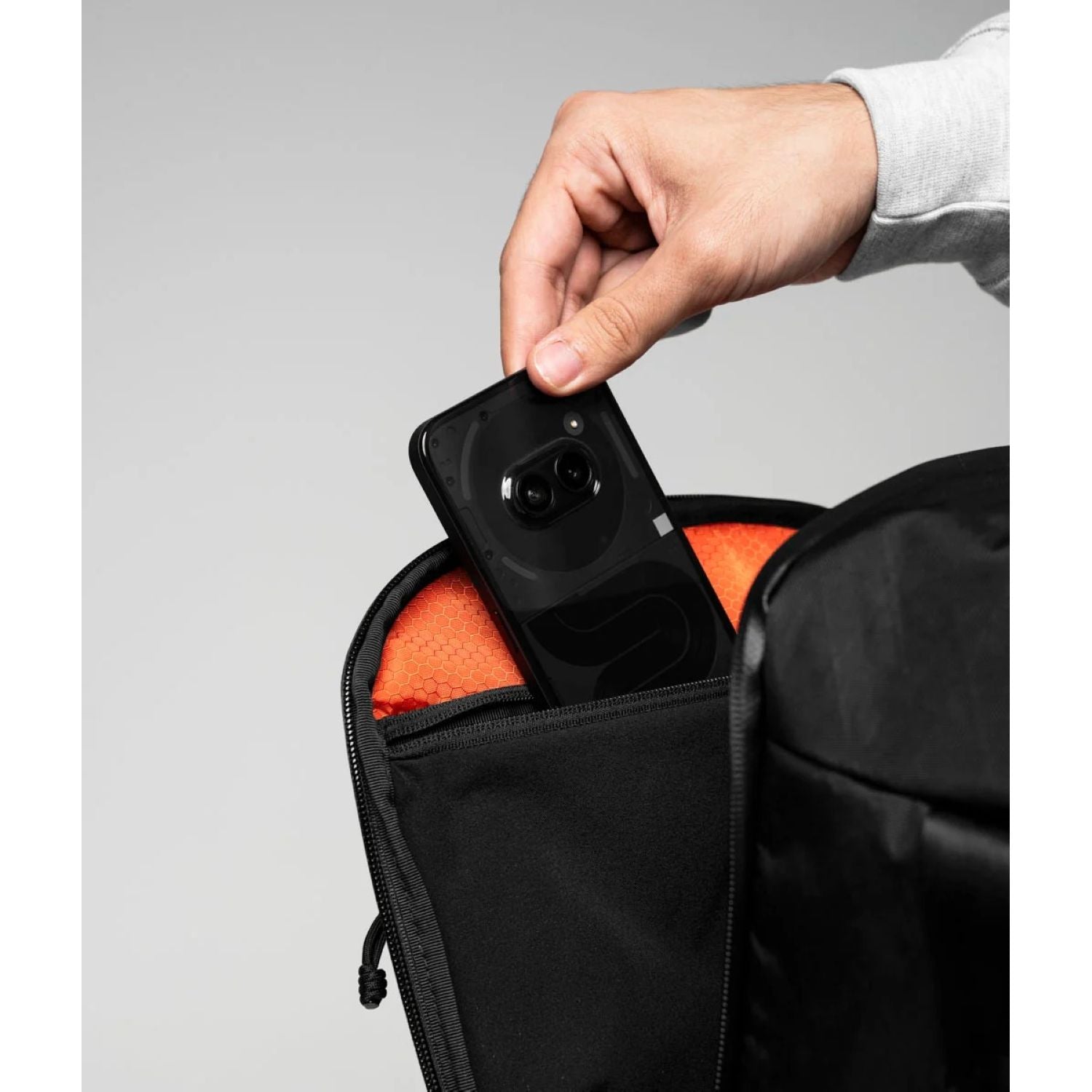 ALPAKA Traverse Backpack 30L