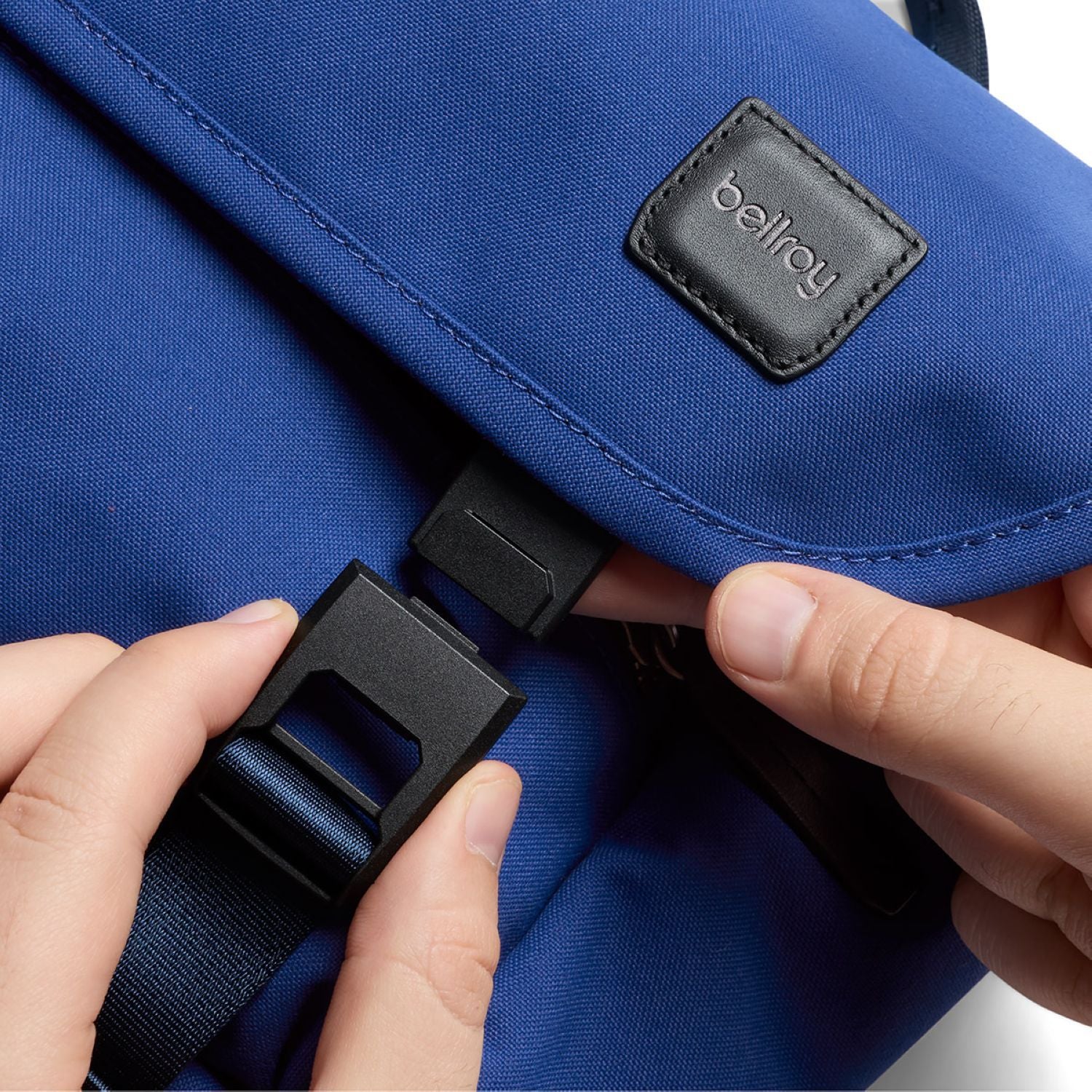 Bellroy Classic Messenger (Gaming Edition)