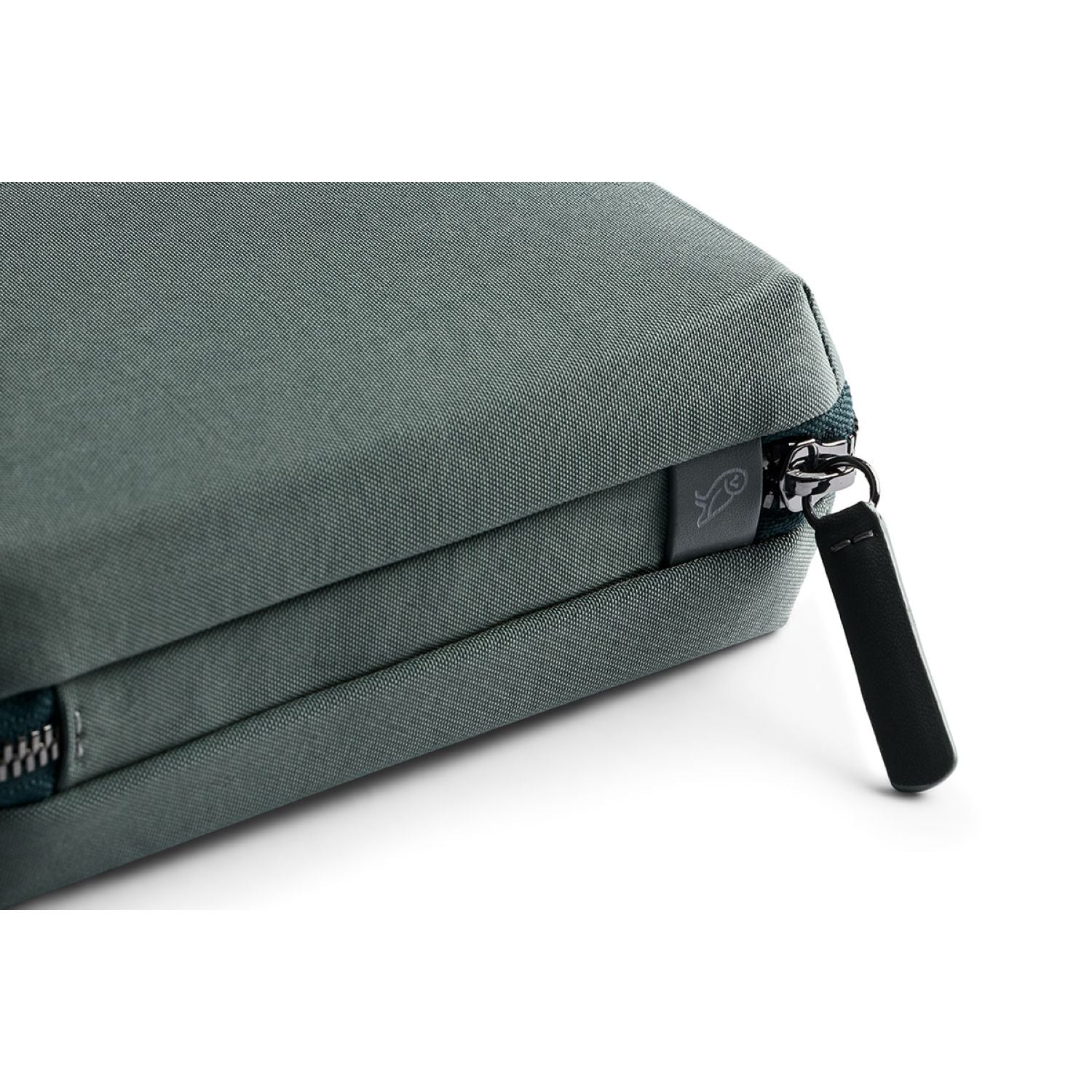 Bellroy Tech Kit Compact