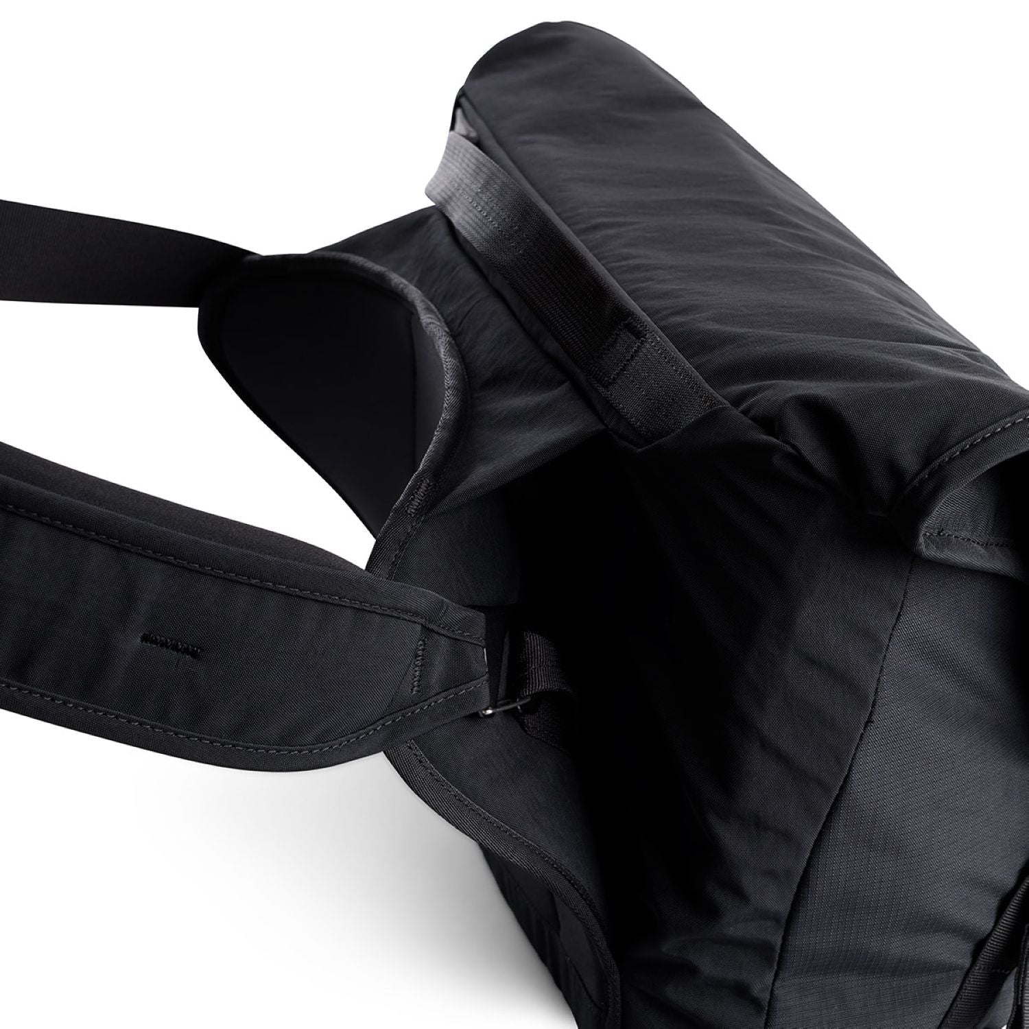 Bellroy Venture Messenger 14"