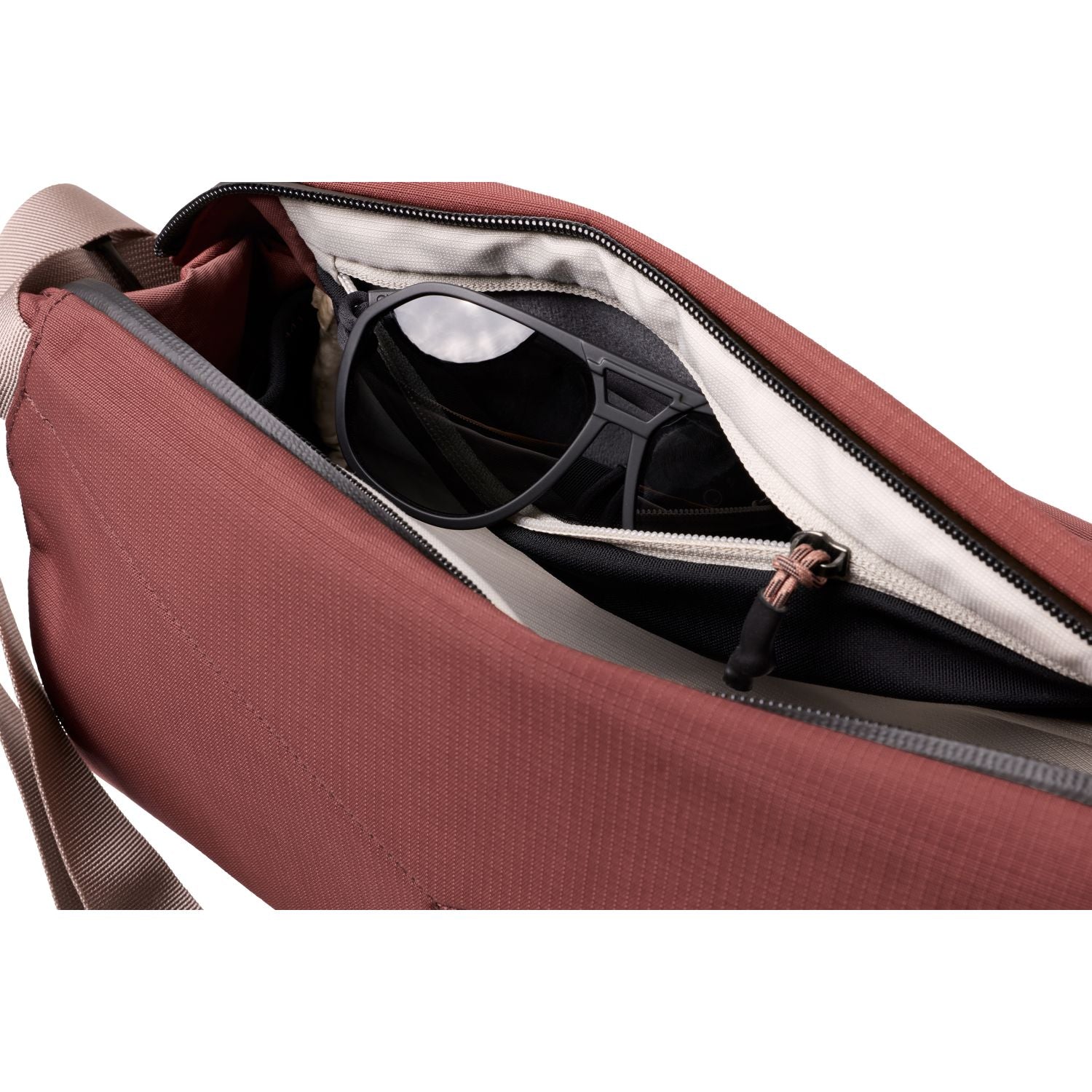 Bellroy Venture Sling 9L